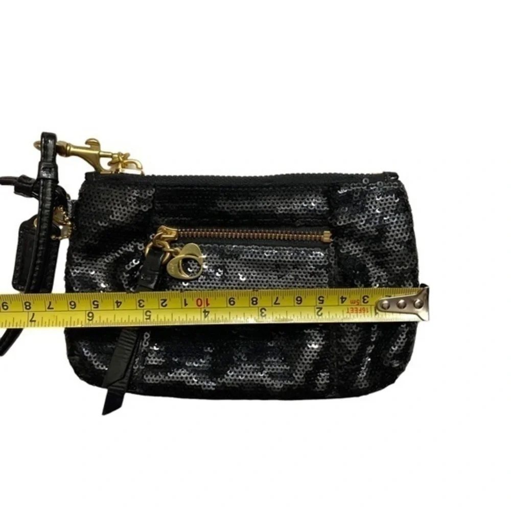 Coach vintage y2k black poppy hearts sequins evening wristlet bag rare